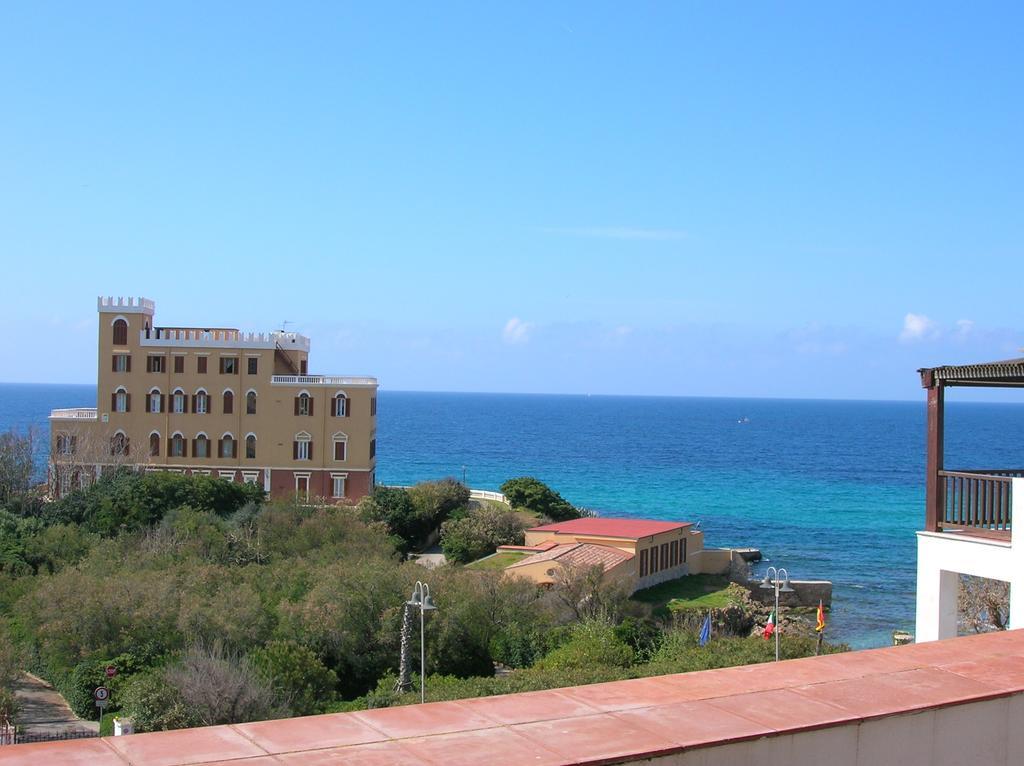 Casa Dels Misteris A Terrace On Sea Apartment
